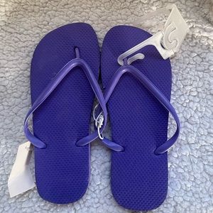 💜Simple Basic Summer Purple Flip Flops💜